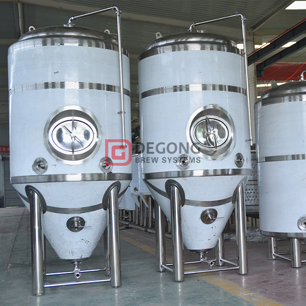 Equipo industrial de elaboración de cerveza artesanal de acero llave en mano 1000L en venta en Chile