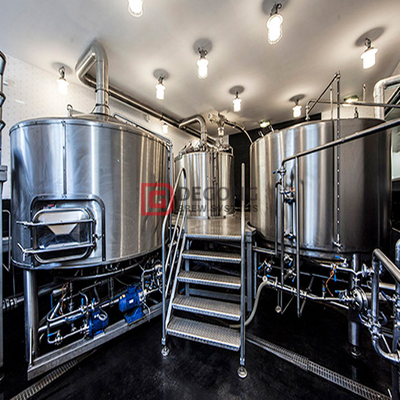 Equipo de elaboración de cerveza de acero inoxidable 7BBL con sistema de trituración de cerveza con calentamiento por vapor