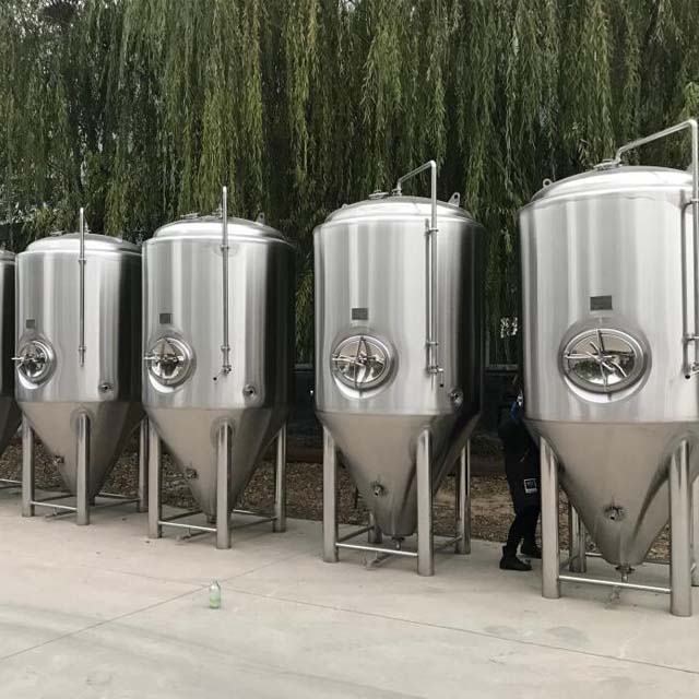 Microcervecería de acero inoxidable 10HL Fermentación Unitank CCT sistema completo de elaboración de cerveza