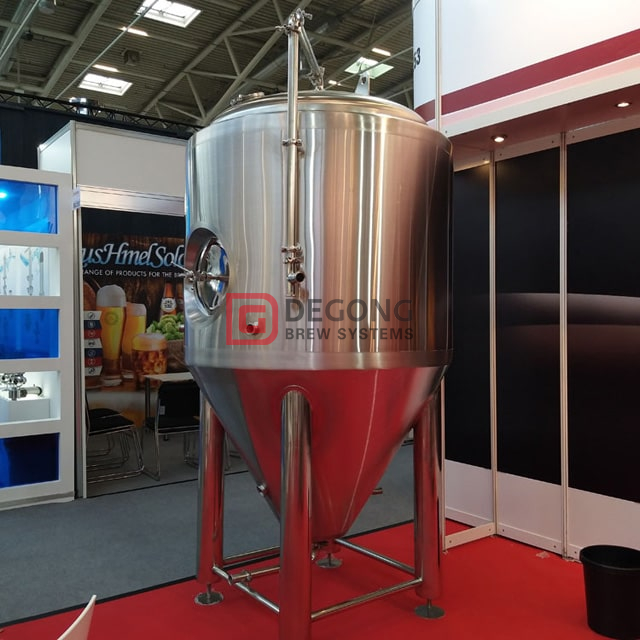 Microcervecería de acero inoxidable 500L con aislamiento de cobre Sistema de elaboración de cerveza cónica para la venta